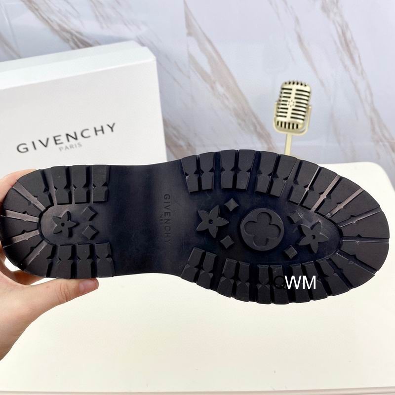 Givenchy sz38-45 2C WM0501 10